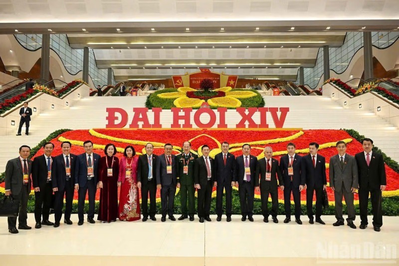 Đoàn đại biểu MTTQ, các đoàn thể Trung ương thảo luận tại Đại hội đại biểu toàn quốc lần thứ XIV của Đảng.