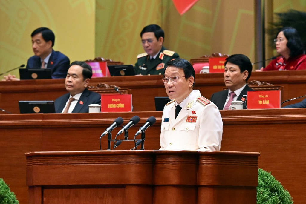 Công an Nhân dân đổi mới tư duy bảo vệ an ninh quốc gia theo hướng phục vụ và kiến tạo phát triển