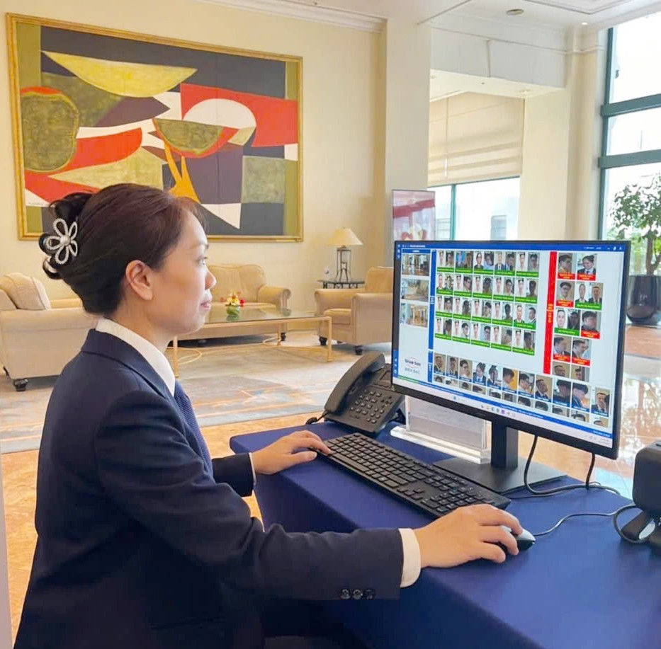 Nhiệm vụ bảo vệ Đại hội XIV của Đảng đòi hỏi sự thầm lặng, chính xác và tuyệt đối an toàn. Nhiệm vụ bảo vệ Đại hội XIV của Đảng đòi hỏi sự thầm lặng, chính xác và tuyệt đối an toàn.