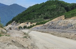 Hủy quyết định công nhận trúng đấu giá mỏ đất tại xã Vân Canh