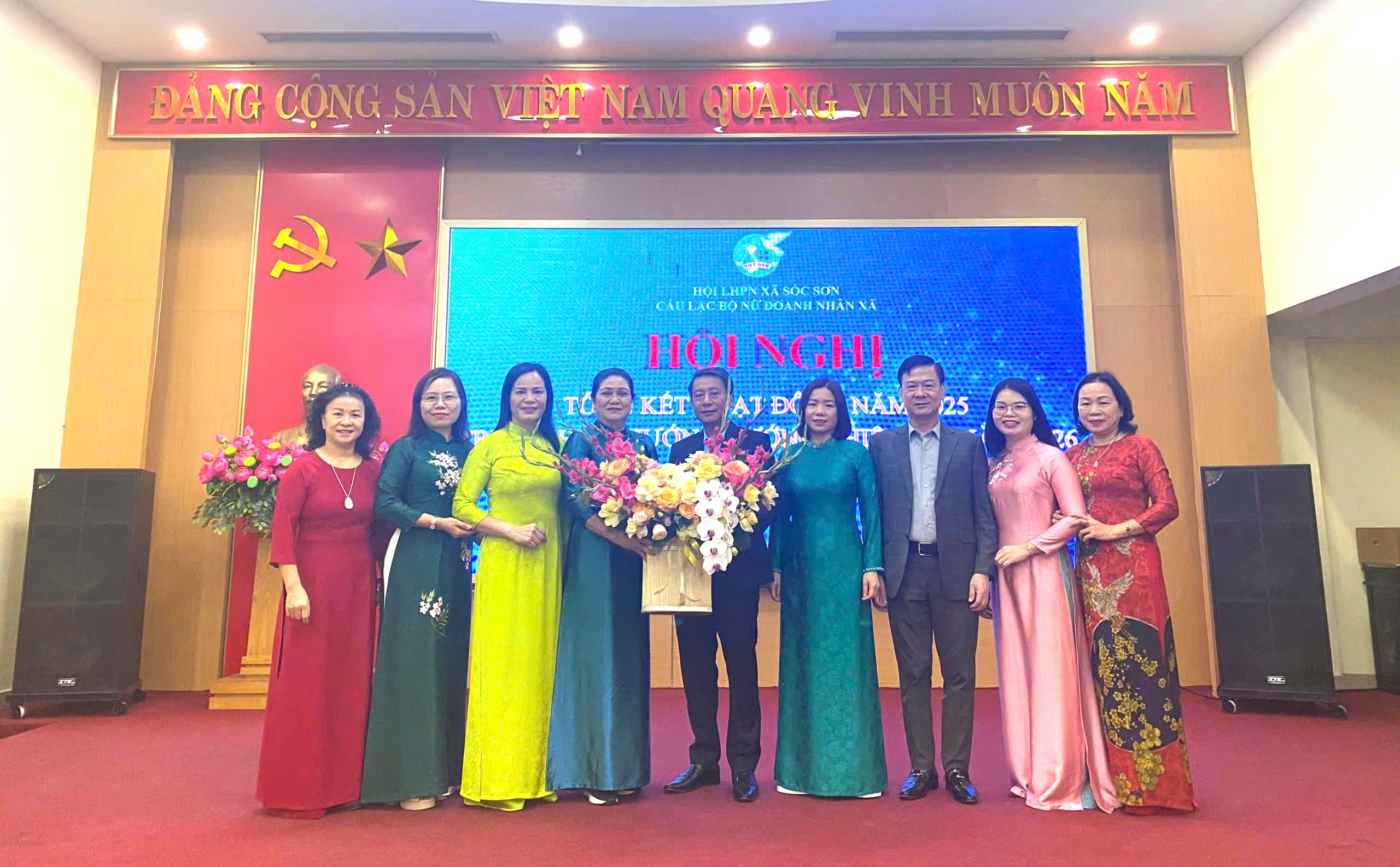 Ra mắt mô hình “Phụ nữ Sóc Sơn kinh doanh số” Ra mắt mô hình “Phụ nữ Sóc Sơn kinh doanh số”