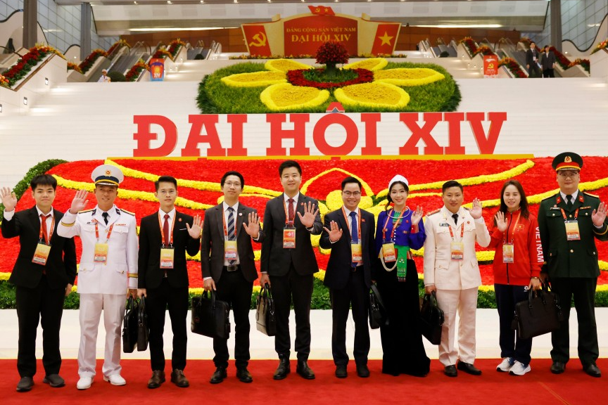 Tuổi trẻ hành động vì khát vọng Việt Nam hùng cường Tuổi trẻ hành động vì khát vọng Việt Nam hùng cường