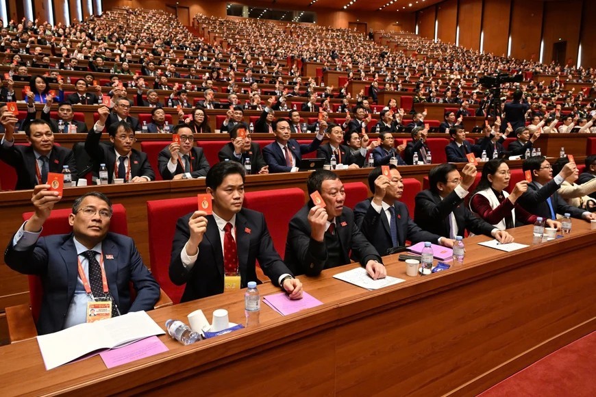 Thông qua số lượng Ủy viên BCH Trung ương Đảng khóa XIV là 200 đồng chí