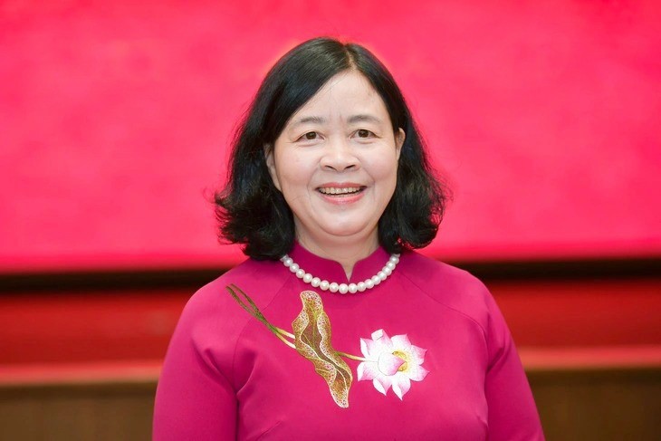 Đồng chí Bùi Thị Minh Hoài được Đại hội XIV của Đảng bầu vào Ban Chấp hành Trung ương Đảng khóa XIV.