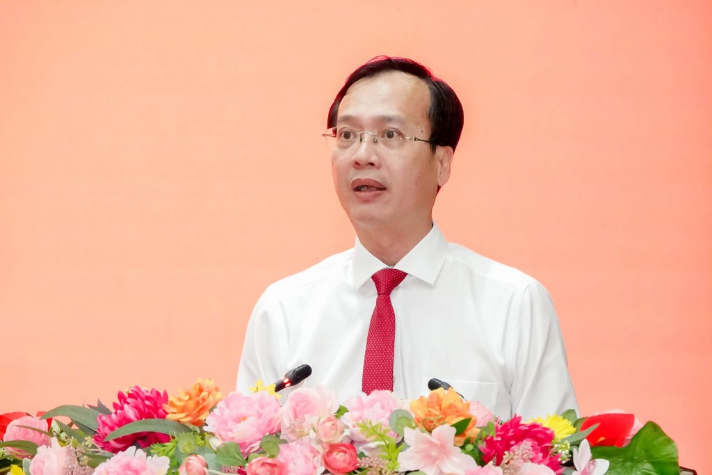 Tập trung thực hiện 3 khâu đột phá chiến lược, đưa Vĩnh Long phát triển nhanh và bền vững