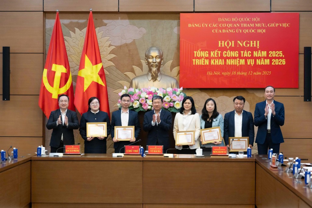 Xây dựng Đảng bộ Quốc hội trong sạch, vững mạnh toàn diện, lãnh đạo Quốc hội đổi mới mạnh mẽ, đưa đất nước vững bước vào kỷ nguyên mới