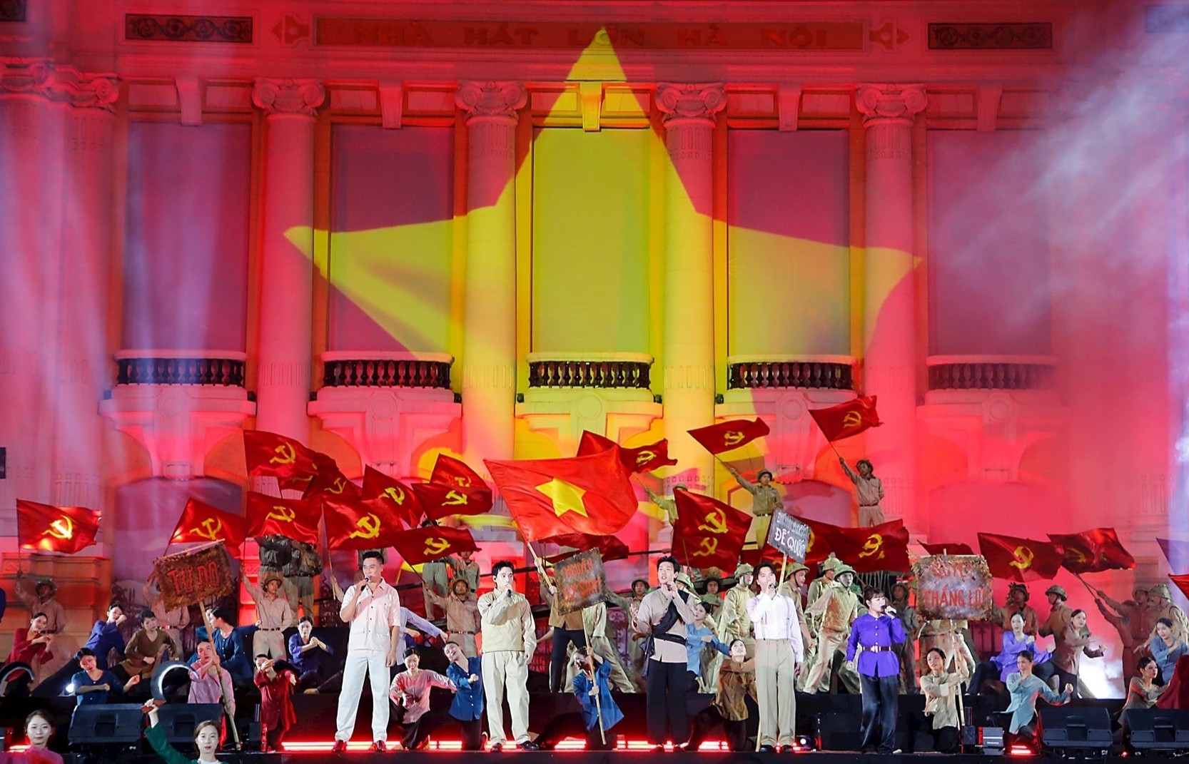 Niềm tin son sắt với sự lãnh đạo của Đảng Cộng sản Việt Nam