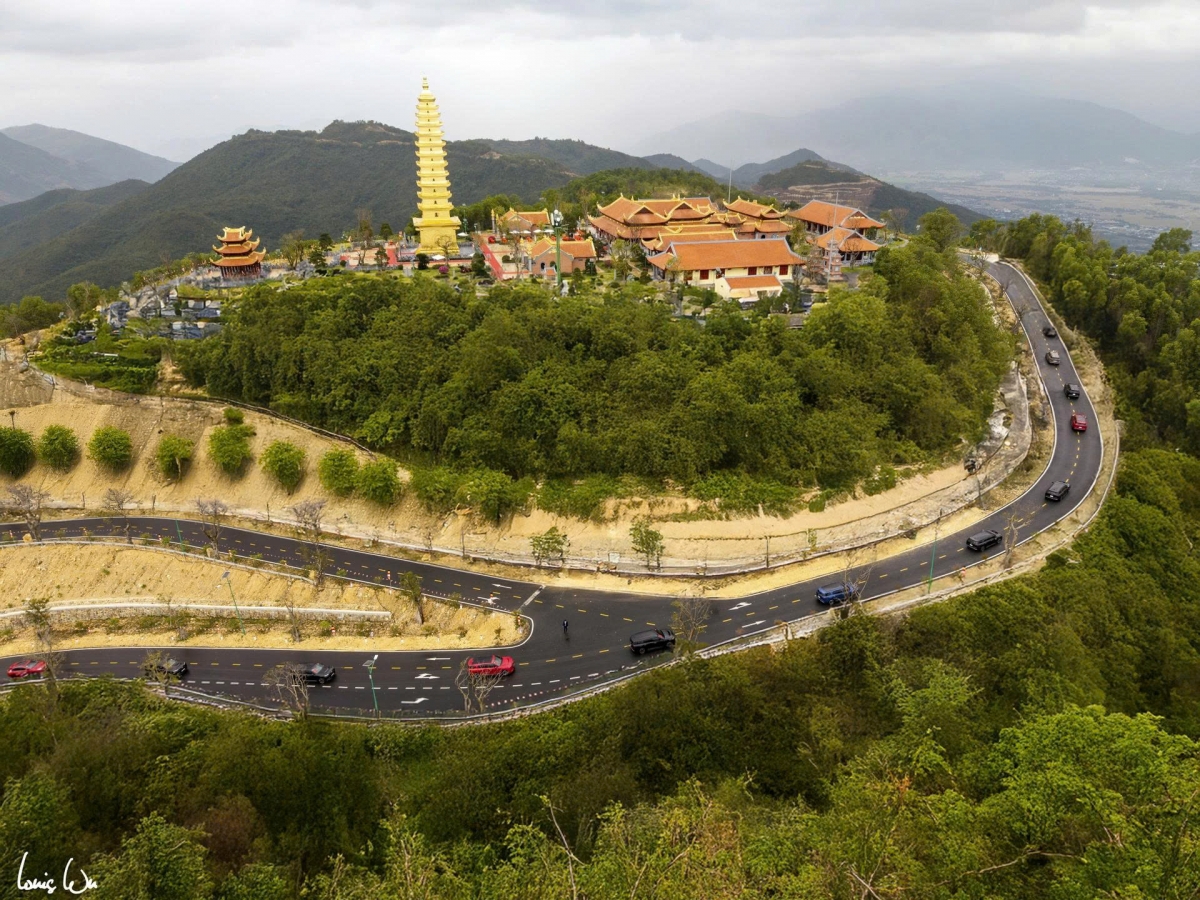 lễ hằng thuận của Á hậu phương nhi và thiếu gia minh hoàng hình ảnh 1 le hang thuan cua A hau phuong nhi va thieu gia minh hoang hinh anh 1