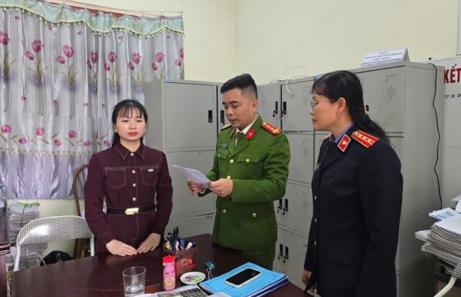 Hưng Yên: Khởi tố 5 đối tượng từng là cán bộ, bác sĩ tại các trung tâm y tế