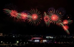 Hà Nội sẵn sàng cho màn pháo hoa nghệ thuật lớn nhất lịch sử