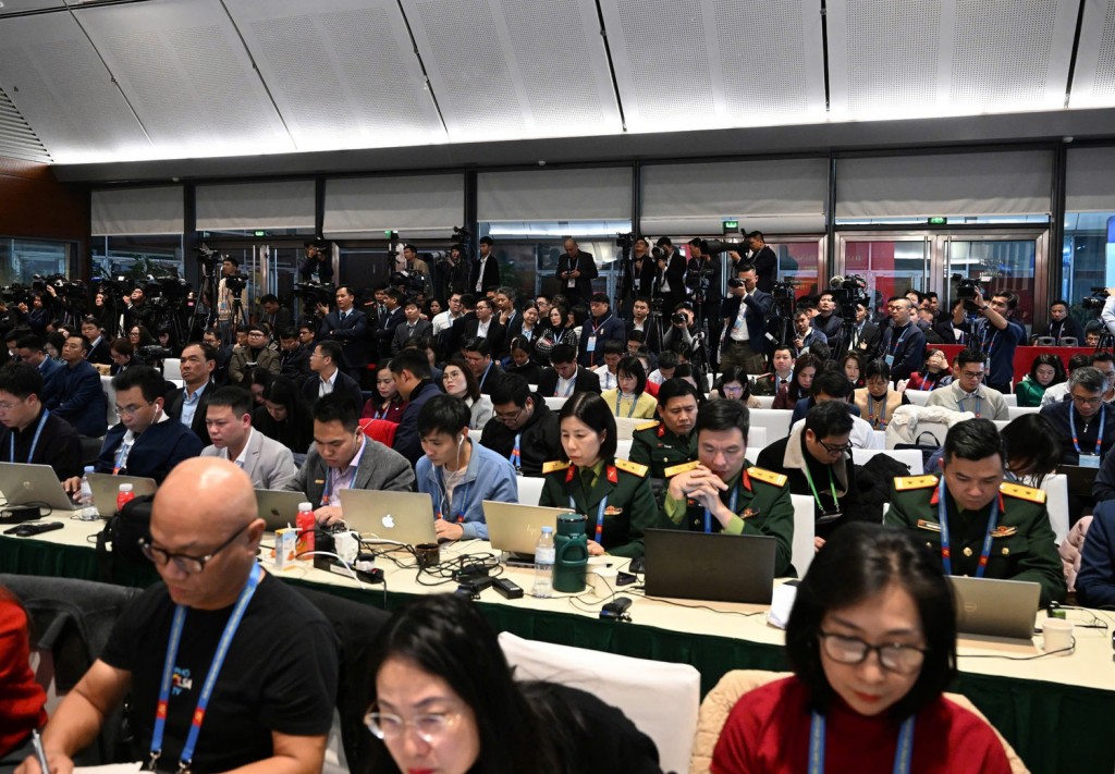 Tập trung 8 nhóm nhiệm vụ đưa Nghị quyết Đại hội Đảng vào cuộc sống