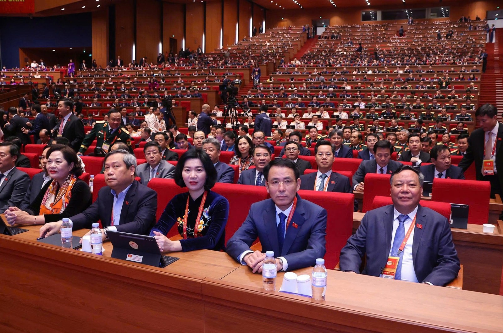 Trọn vẹn trách nhiệm, khẳng định niềm tin Trọn vẹn trách nhiệm, khẳng định niềm tin