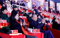 Tổng Bí thư Tô Lâm dự chương trình nghệ thuật đặc biệt "Dưới lá cờ vẻ vang của Đảng”
