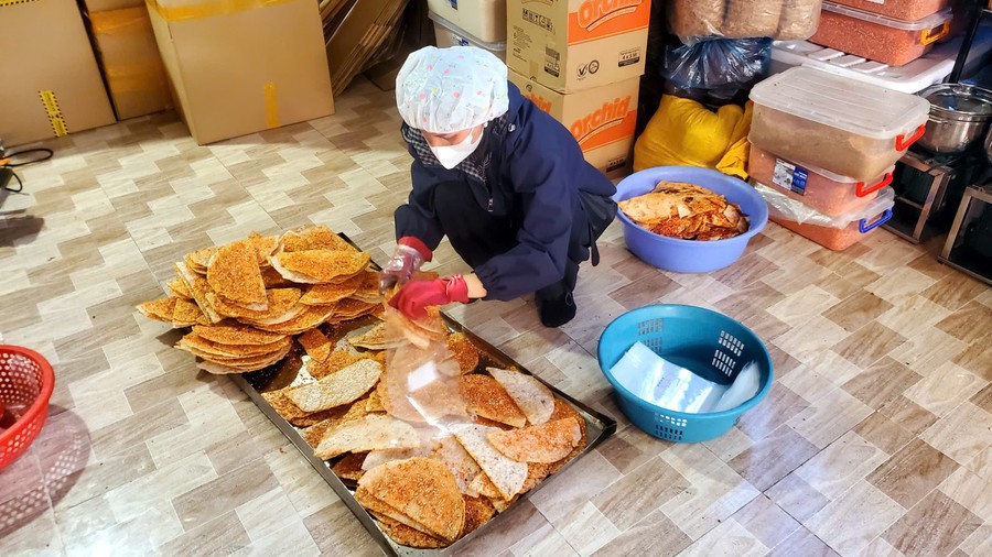 Cơ sở sản xuất sản phẩm thực phẩm nhưng không thực hiện theo đúng quy định pháp luật về việc tự công bố sản phẩm