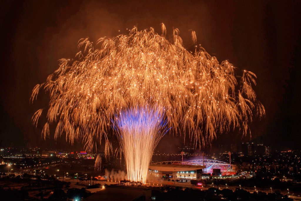 Phú Quốc, Đà Nẵng, Sun Group mang cả bầu trời pháo hoa đỉnh cao ra Thủ đô