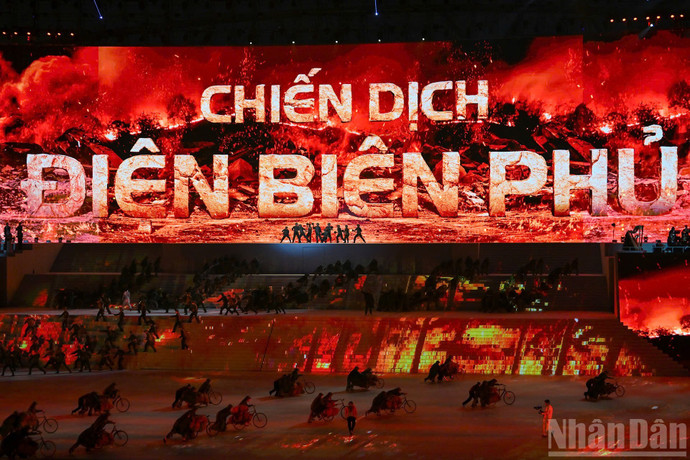 Tổng Bí thư Tô Lâm dự chương trình nghệ thuật đặc biệt Dưới lá cờ vẻ vang của Đảng” Tổng Bí thư Tô Lâm dự chương trình nghệ thuật đặc biệt Dưới lá cờ vẻ vang của Đảng”
