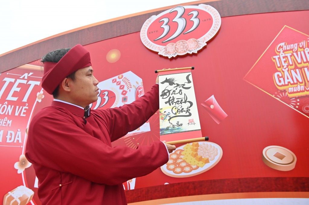 Nghệ An rộn ràng “vị Tết” gắn kết tại sự kiện cộng đồng Chung vị Tết Việt