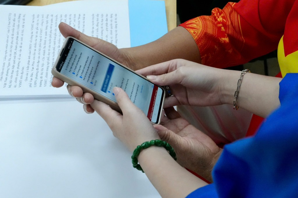 Chuyển đổi số cộng đồng bắt đầu từ sức trẻ sáng tạo Chuyển đổi số cộng đồng bắt đầu từ sức trẻ sáng tạo