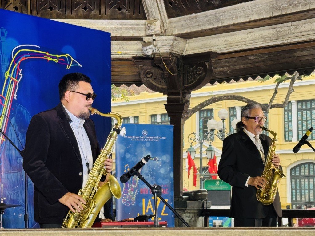 Hai thế hệ Jazz cùng đứng trên sân khấu mở tại Nhà Bát Giác