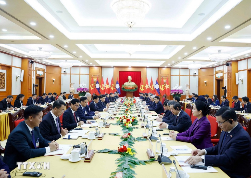 Cuộc hội đàm giữa Tổng Bí thư Tô Lâm và đoàn cấp cao Việt Nam với Tổng Bí thư, Chủ tịch nước Lào Thongloun Sisoulith và đoàn cấp cao Lào. (Ảnh: Thống Nhất/TTXVN)