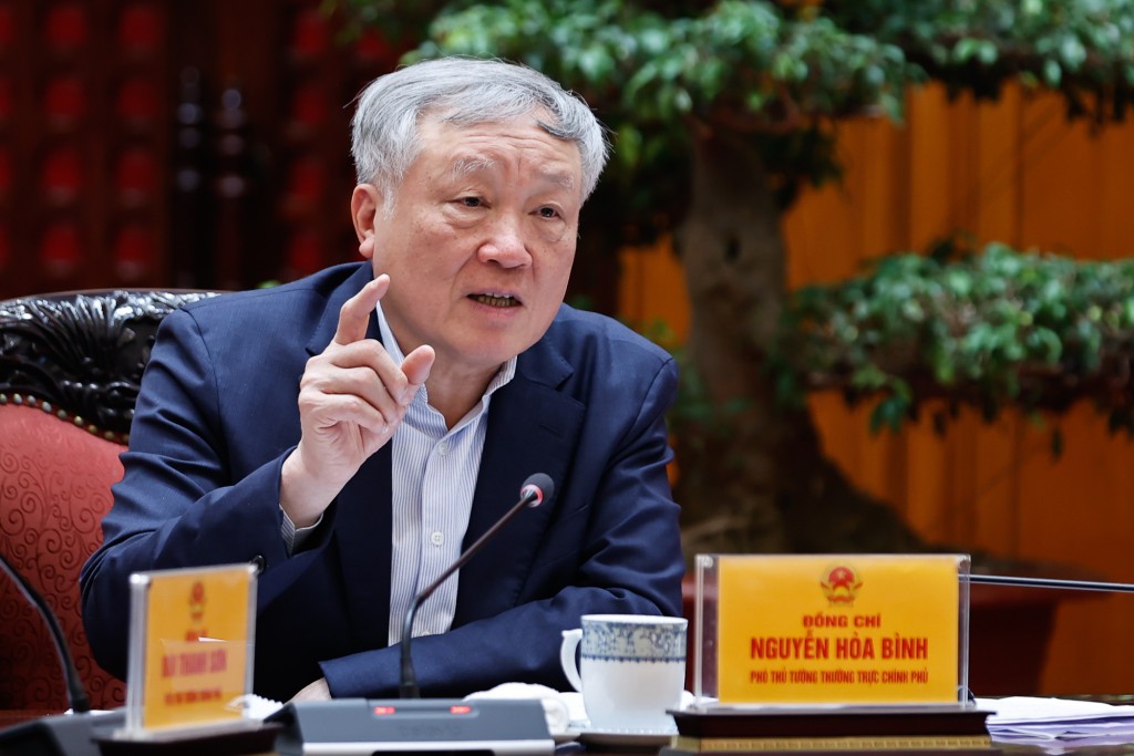 Phó Thủ tướng Thường trực Chính phủ Nguyễn Hòa Bình phát biểu - Ảnh: VGP/Nhật Bắc