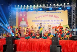 Tưng bừng liên hoan văn nghệ chào mừng thành công Đại hội Đảng