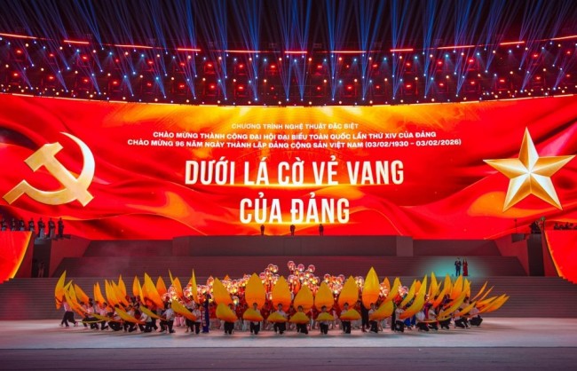 “Việt Nam dưới ánh cờ hồng” - khúc chính ca của niềm tin, trí tuệ và khát vọng dân tộc