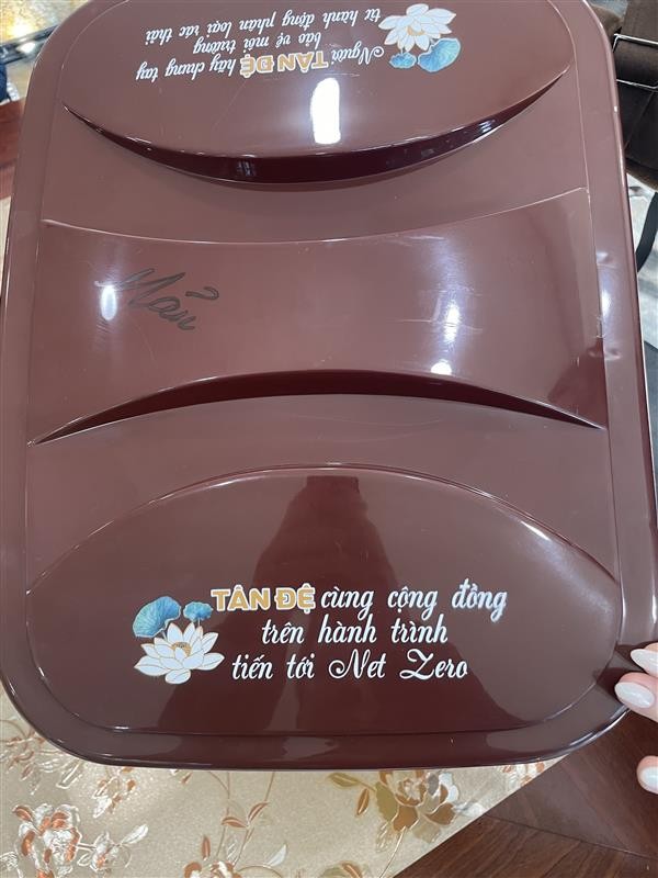 Tân Đệ trao Tết xanh, thưởng 3 tháng lương cho người lao động