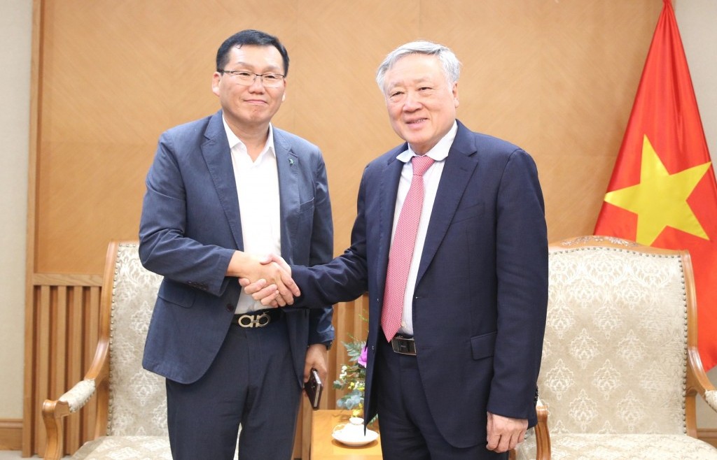 Phó Thủ tướng Thường trực Nguyễn Hòa Bình tiếp Tổng giám đốc điều hành của HD Hyundai Eco Vina