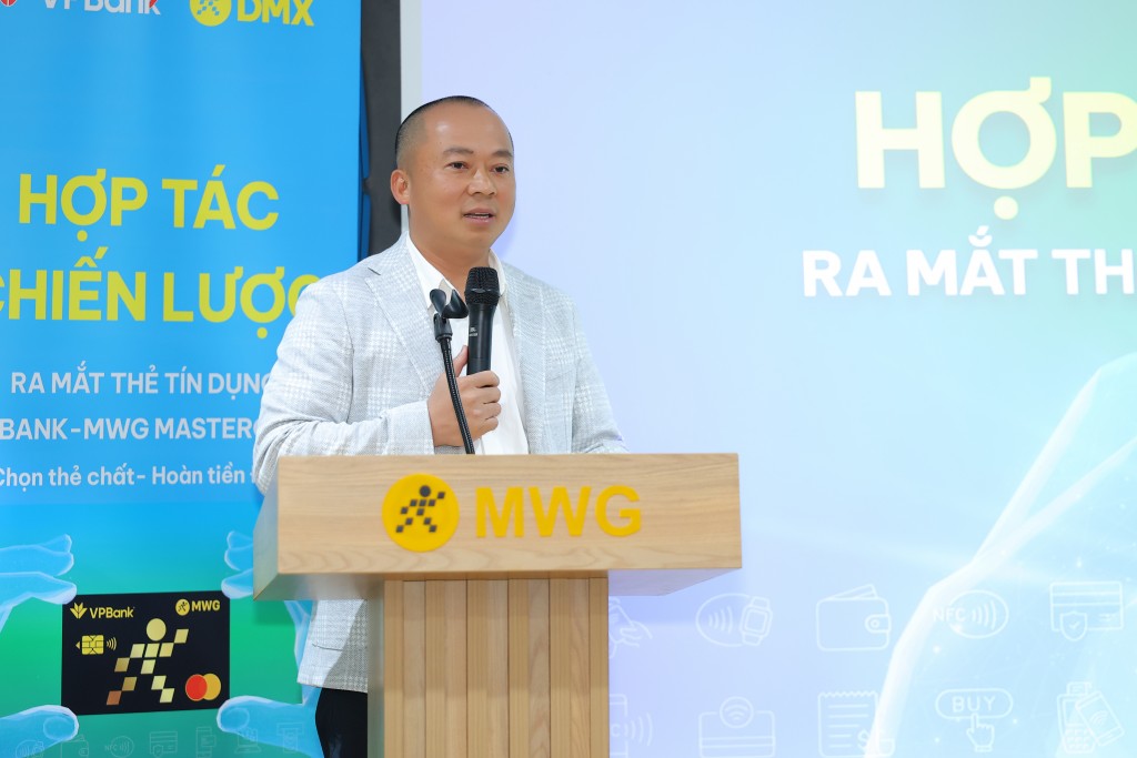 VPBank và DMX ra mắt thẻ tín dụng đầu tiên trong lĩnh vực bán lẻ điện tử tiêu dùng VPBank MWG Mastercard