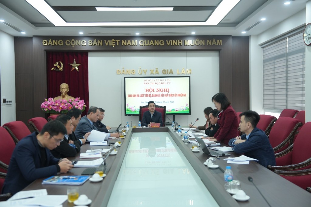 Gia Lâm rà soát tiến độ công tác bầu cử Gia Lâm rà soát tiến độ công tác bầu cử