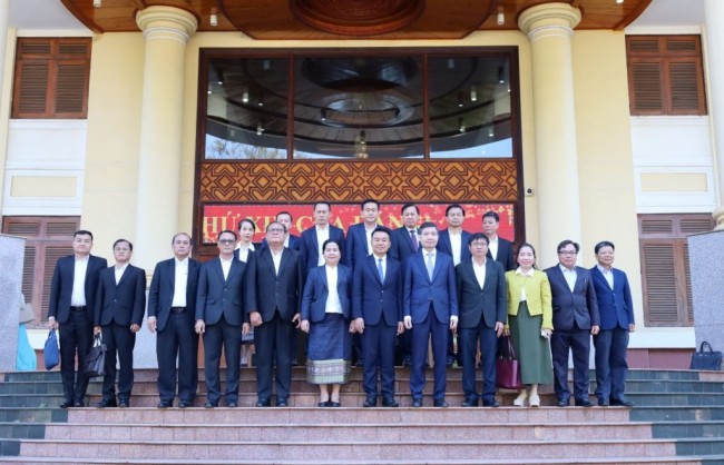 Đoàn công tác tỉnh Champasak thăm, chúc Tết tỉnh Đắk Lắk