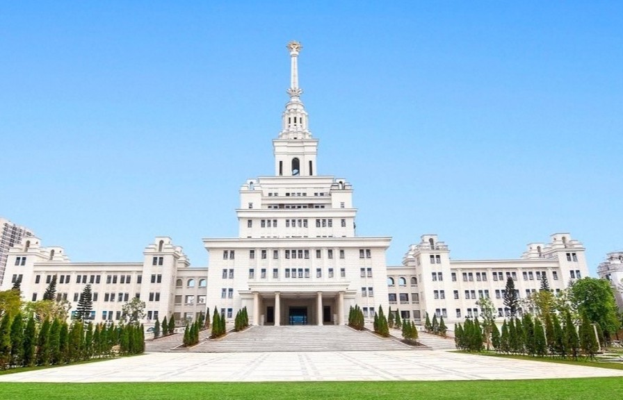 Vingroup đào tạo 20.000 nhân tài AI thực chiến - phụ cấp 8 triệu đồng/tháng