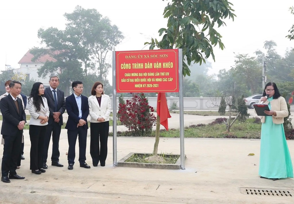 Xã Sóc Sơn gắn biển công trình “Dân vận khéo”
