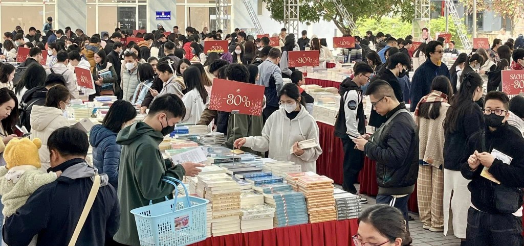 Văn hóa đọc được phát triển thông qua các hoạt động ý nghĩa dịp cuối năm Văn hóa đọc được phát triển thông qua các hoạt động ý nghĩa dịp cuối năm