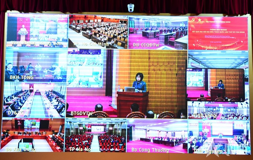 Gần 260.000 đại biểu tham dự hội nghị báo cáo viên Trung ương Gần 260.000 đại biểu tham dự hội nghị báo cáo viên Trung ương