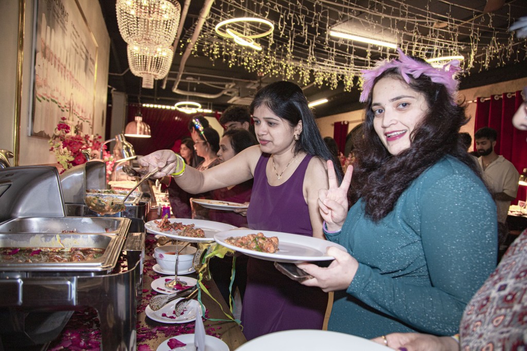 New Year Bollywood Bash 2026: Đêm Countdown Ấn Độ rực rỡ trên khắp Việt Nam