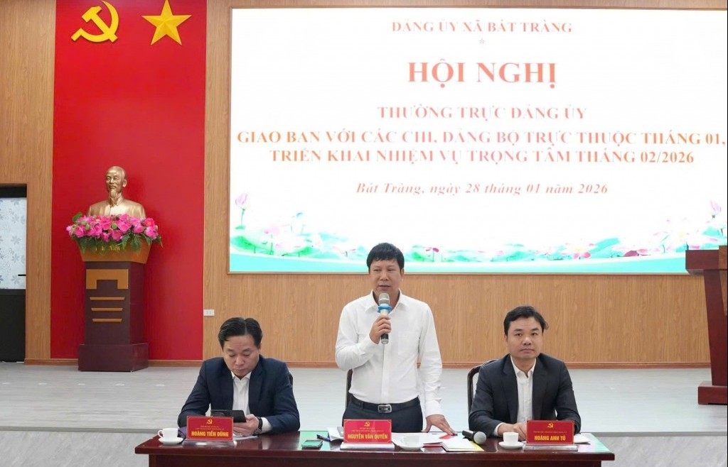 Bát Tràng: Tập trung khắc phục 2 điểm nghẽn về trật tự đô thị, vệ sinh môi trường