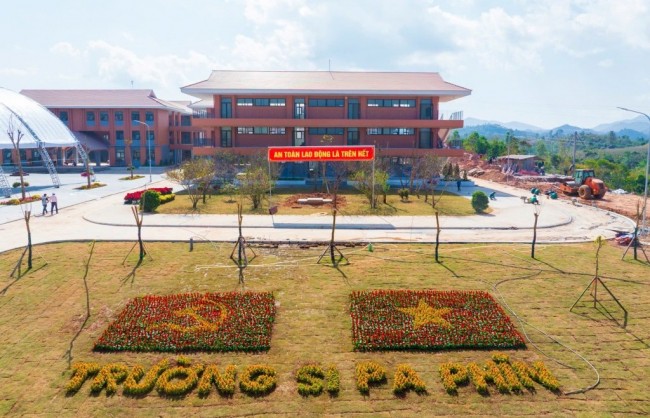 Trường nội trú liên cấp tại Si Pa Phìn, Điện Biên trước giờ khánh thành