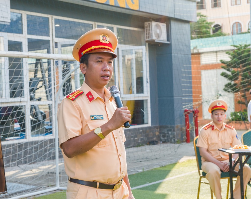 Nội dung đào tạo do Trung tá Nguyễn Đức Thành – Trạm trưởng Trạm CSGT Phú Quốc (Phòng CSGT tỉnh An Giang) trực tiếp giảng dạy.