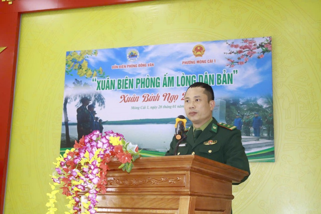 “Xuân Biên phòng ấm lòng dân bản” tại phường Móng Cái 1 “Xuân Biên phòng ấm lòng dân bản” tại phường Móng Cái 1