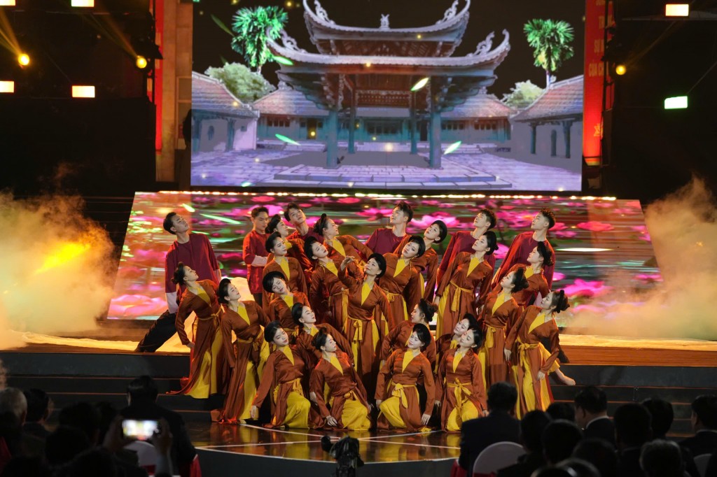 Lời hiệu triệu cho hành trình mới của nội lực, đoàn kết và khát vọng phát triển bền vững