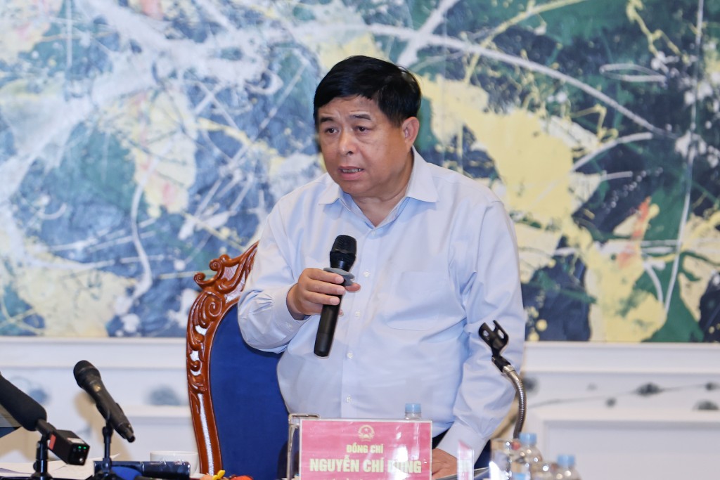Phó Thủ tướng Nguyễn Chí Dũng phát biểu tại cuộc họp - Ảnh: VGP/Nhật Bắc