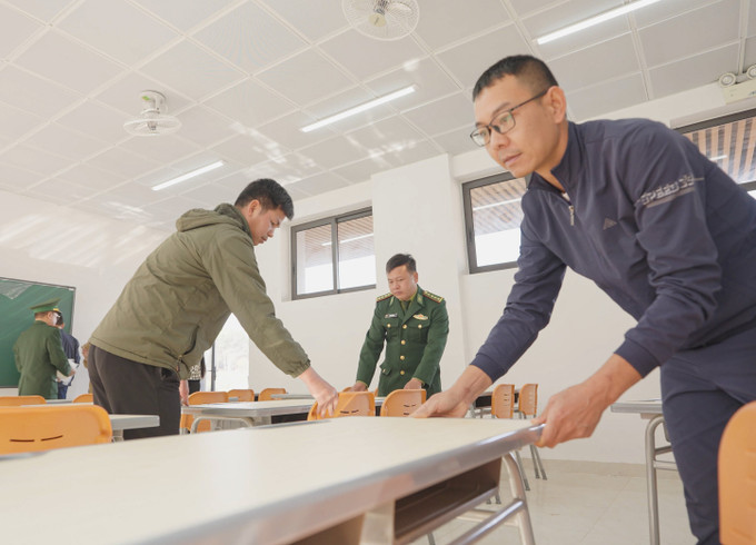 Xây trường nơi biên giới: Gieo nền tri thức, giữ vững phên dậu Tổ quốc