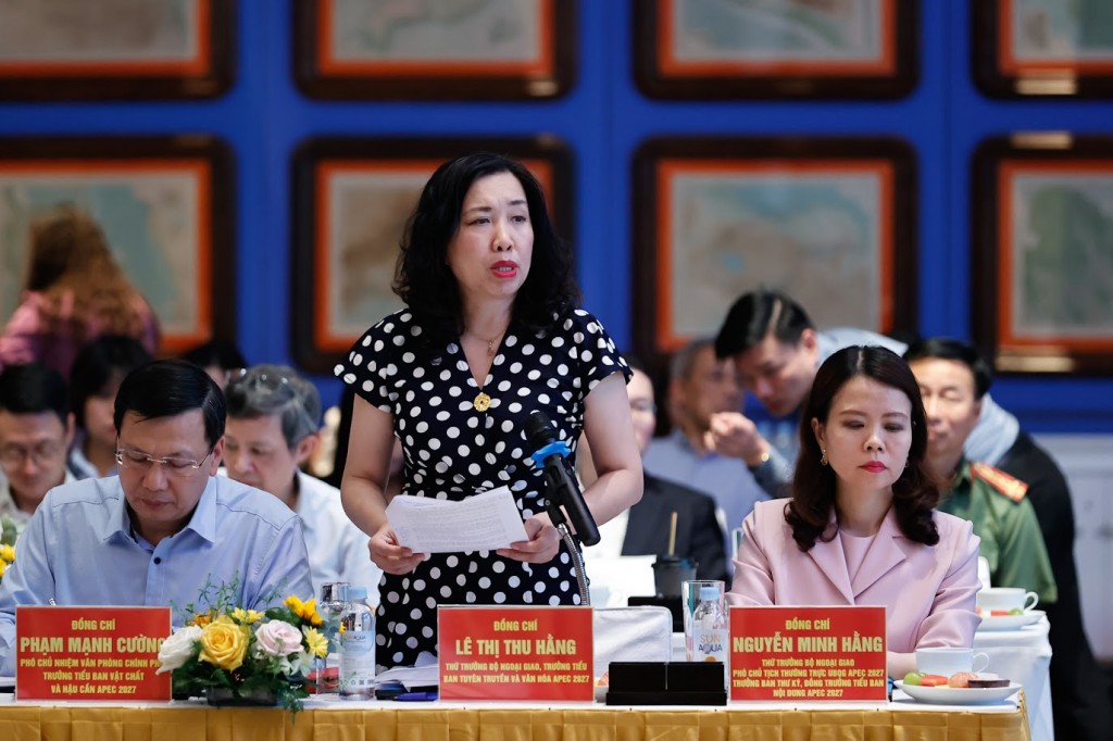 Trưởng Tiểu ban Tuyên truyền và Văn hóa APEC, Thứ trưởng bộ Ngoại giao Lê Thị Thu Hằng phát biểu tại Phiên họp - Ảnh: VGP/Nhật Bắc Trưởng Tiểu ban Tuyên truyền và Văn hóa APEC, Thứ trưởng bộ Ngoại giao Lê Thị Thu Hằng phát biểu tại Phiên họp - Ảnh: VGP/Nhật Bắc