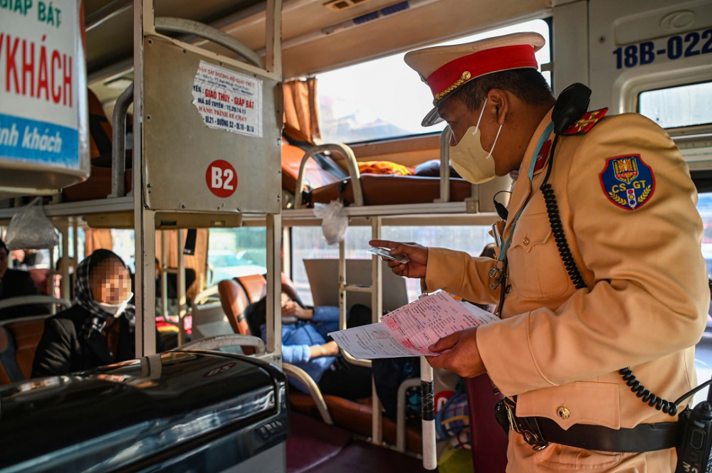 Kiên quyết nói không với nạn “cò khách”, “chặt chém” giá vé dịp Tết