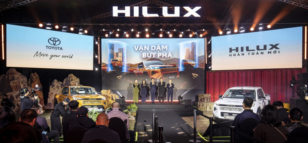 Toyota Việt Nam ra mắt Hilux hoàn toàn mới 2026