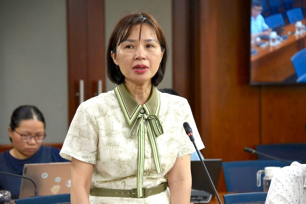 Bà Lê Hồng Nga, Phó Giám đốc Trung tâm Kiểm soát bệnh tật TP.HCM (HCDC) thông tin tại họp báo. Ảnh: Kim Sáng Bà Lê Hồng Nga, Phó Giám đốc Trung tâm Kiểm soát bệnh tật TP.HCM (HCDC) thông tin tại họp báo. Ảnh: Kim Sáng