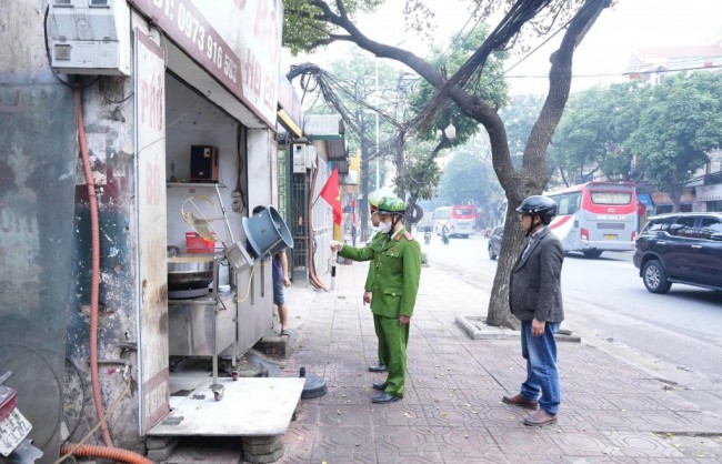 Xã Phù Đổng quyết tâm giải quyết điểm nghẽn về trật tự đô thị