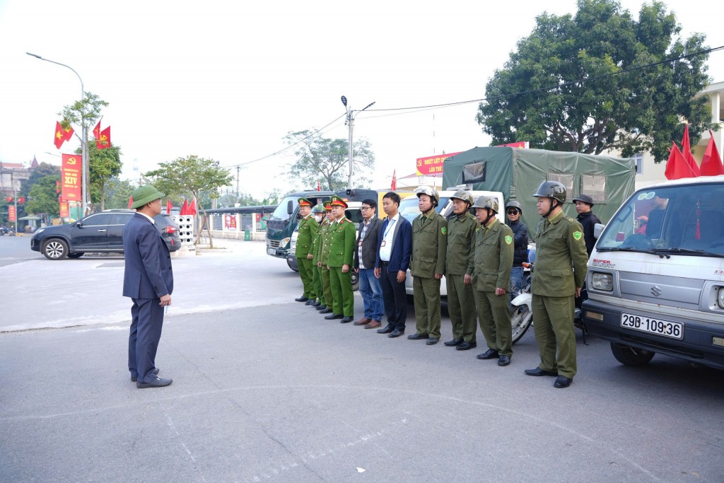 Xã Phù Đổng quyết tâm giải quyết điểm nghẽn về trật tự đô thị